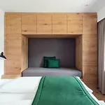 Aparthotel Ride & Relax Schwarz