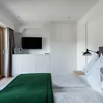 Ride&relax Schwarz Aparthotel 4*