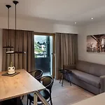Ride & Relax Schwarz Aparthotel 4*