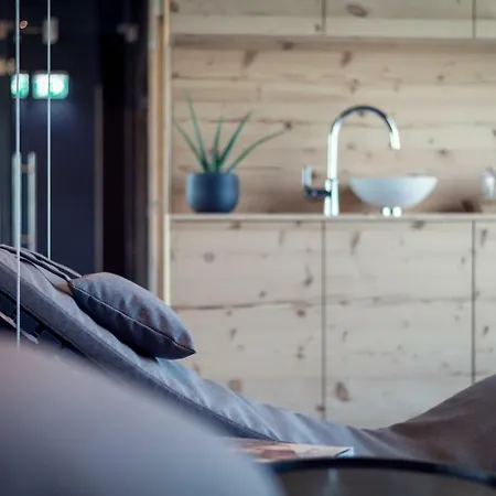 Hotel apartamentowy Ride & Relax Schwarz Eben Im Pongau