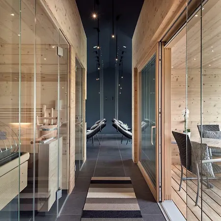 Hotel apartamentowy Ride & Relax Schwarz 4*