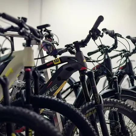 Ride & Relax Schwarz