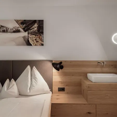 Ride & Relax Schwarz Aparthotel