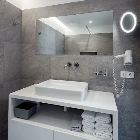 Aparthotel Ride & Relax Schwarz